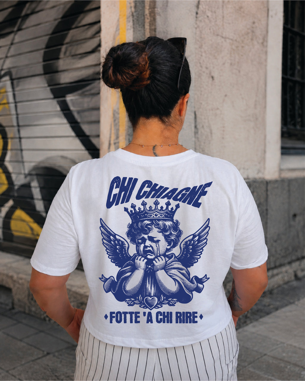T-shirt Crop Donna "Chi chiagne fotte a chi rire"
