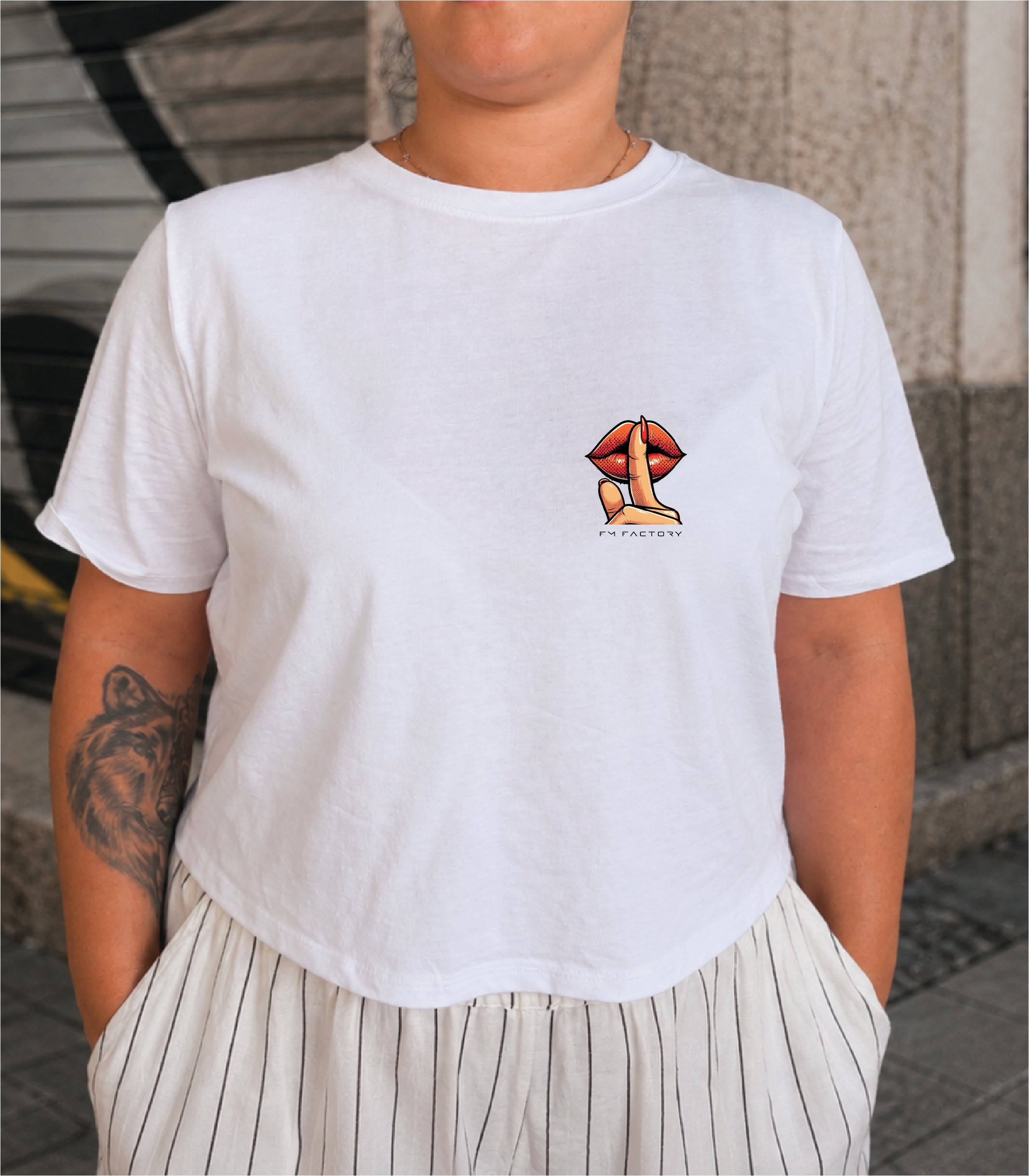 T-shirt Crop Donna "'A meglia parola"