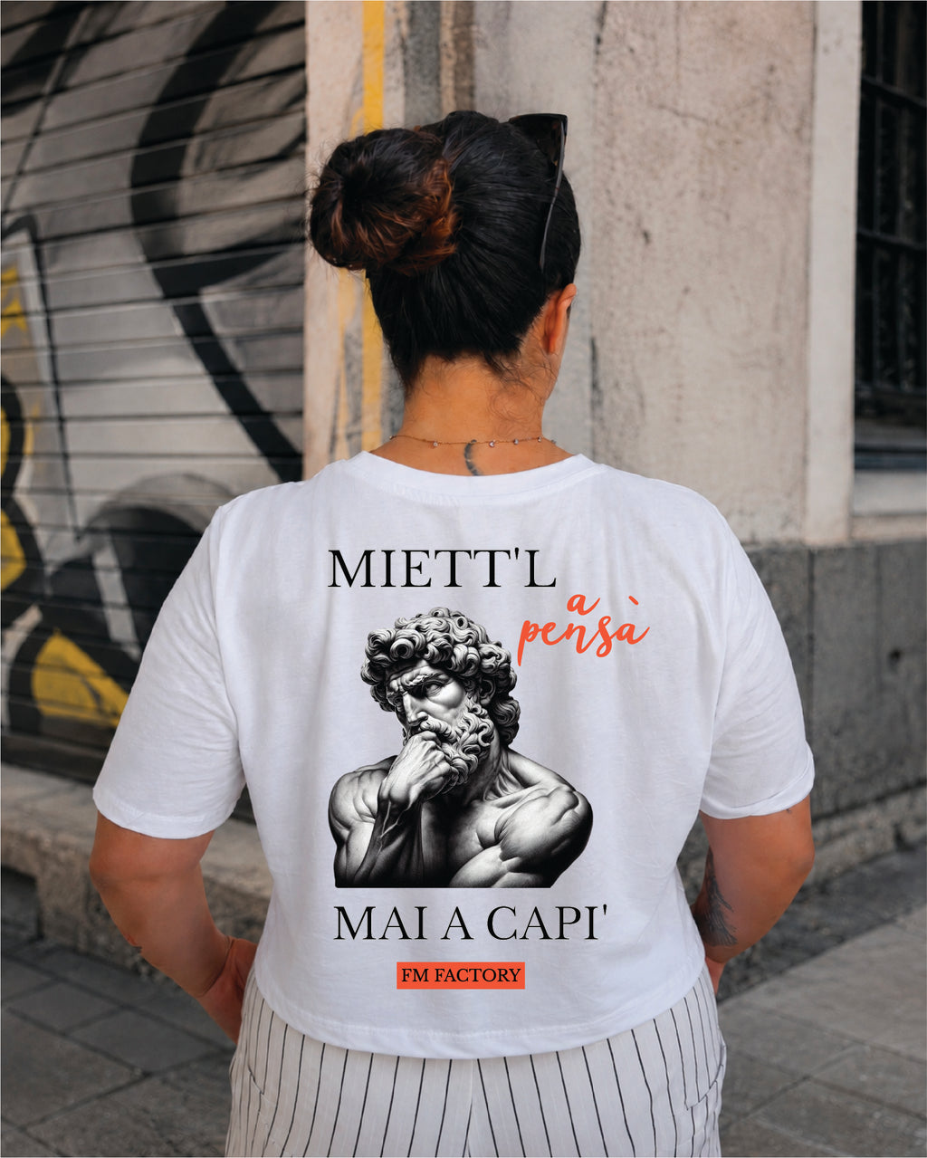 T-shirt Crop Donna "Miett'l a pensà, mai a capì"
