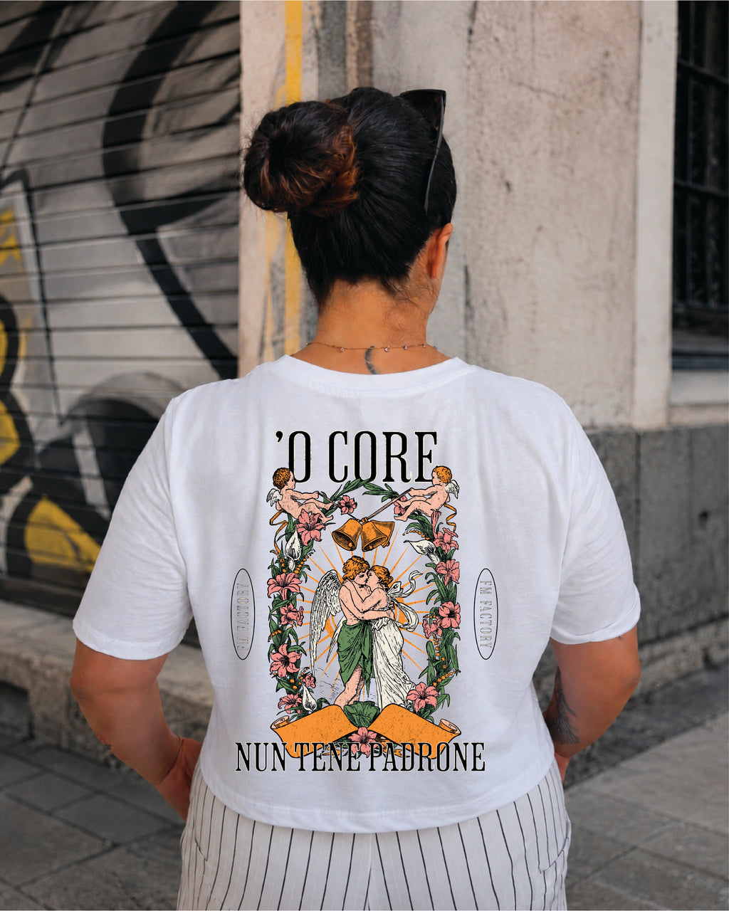 T-shirt Crop Donna "'O core nun tene padrone"