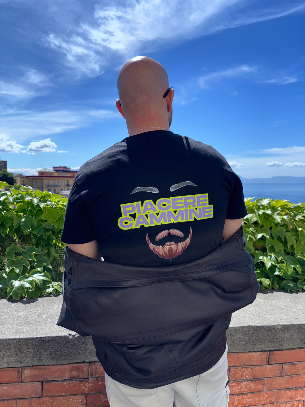 T-shirt "PIACERE CAMMINE"